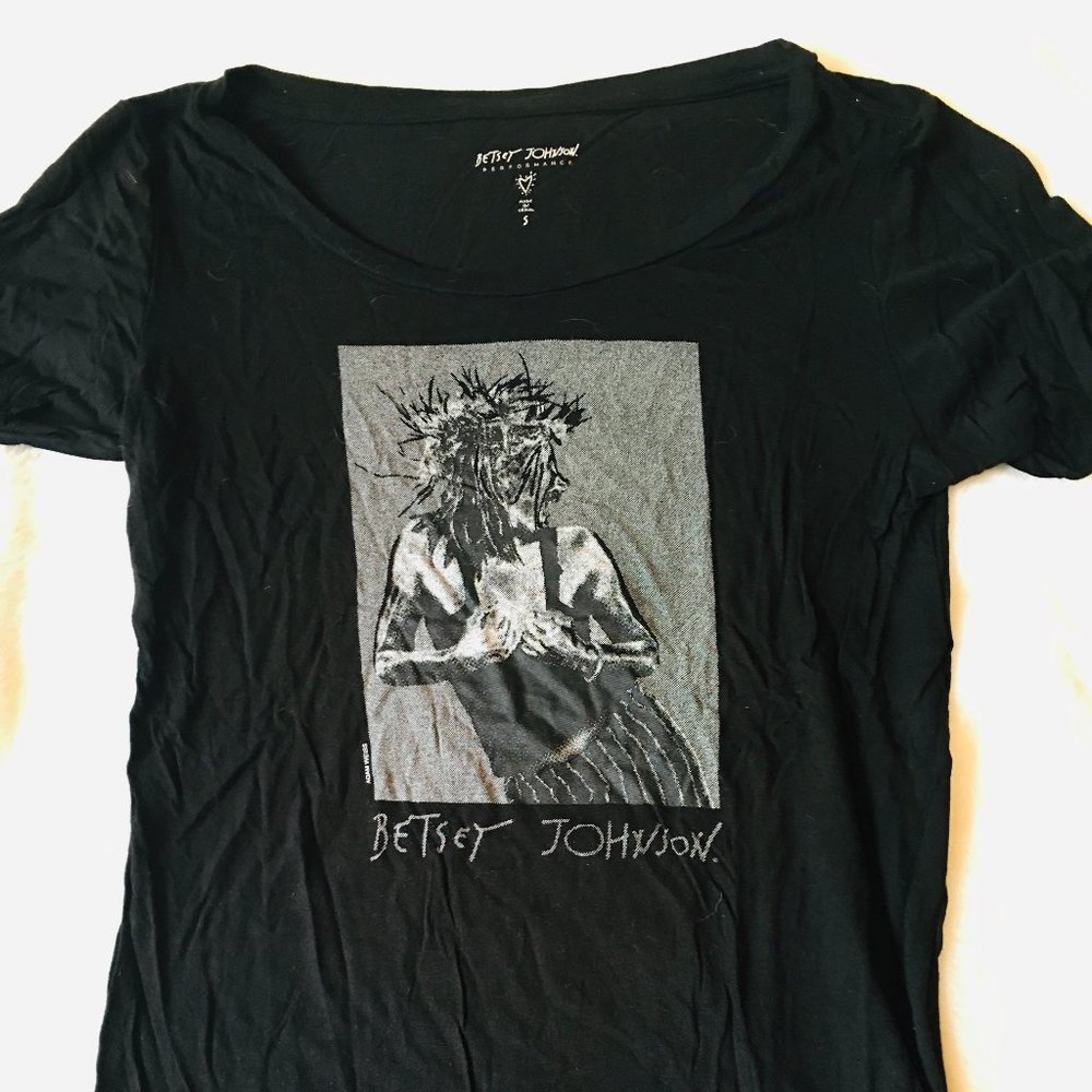 Betsey Johnson t-shirt